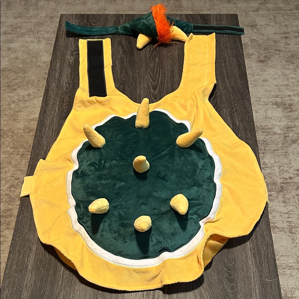 Super Mario Brothers Bowser dog pet  Halloween Costume - Yellow and Green